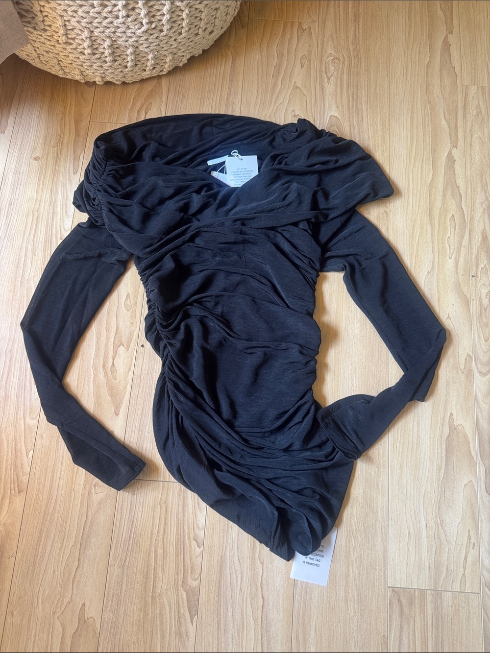 Lovers + Friends Black Ruched Off-Shoulder Long-Sleeve Top